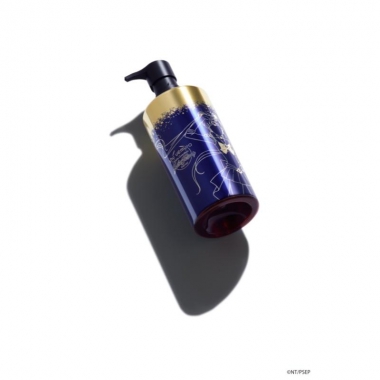 ultime8∞ sublime beauty cleansing oil sailor moon eternal collection Large Image