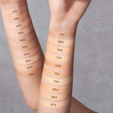 advanced unlimited breathable lasting foundation Large Image