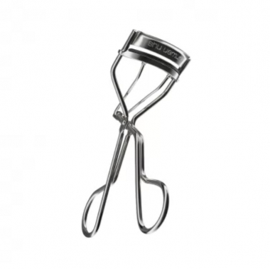 s eyelash curler by shu uemura